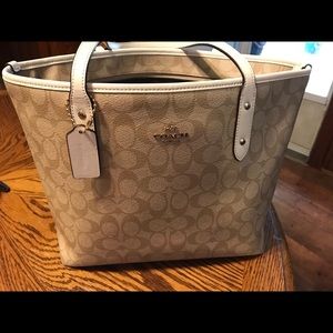 Coach City Zip Tote
